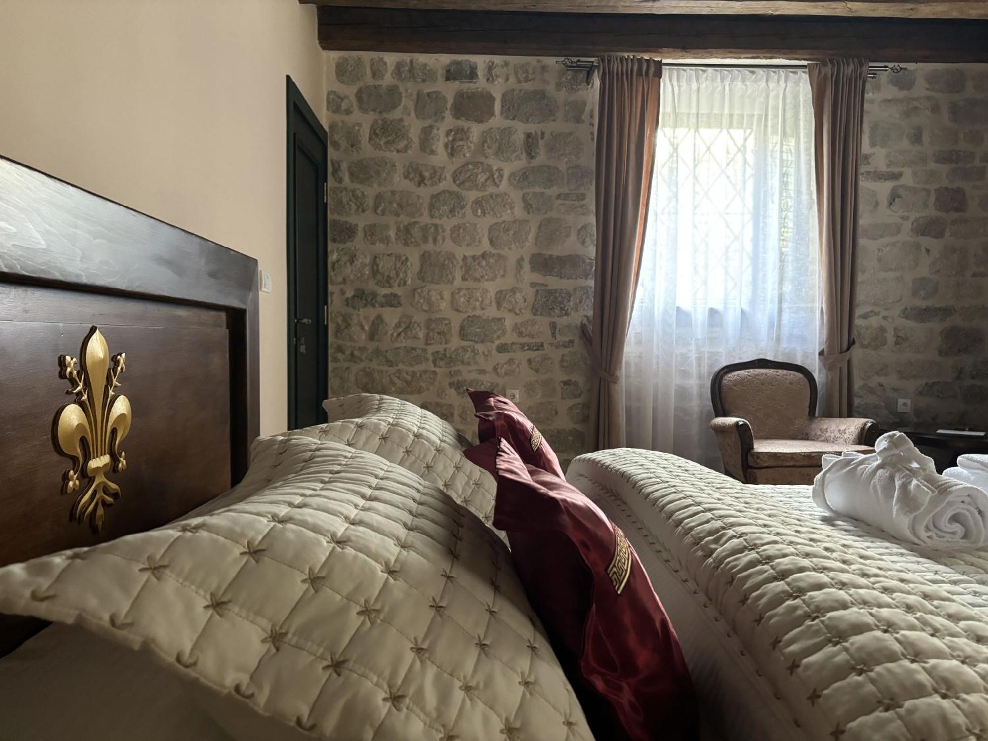 Kazin Supreme Hotel Kotor Buitenkant foto