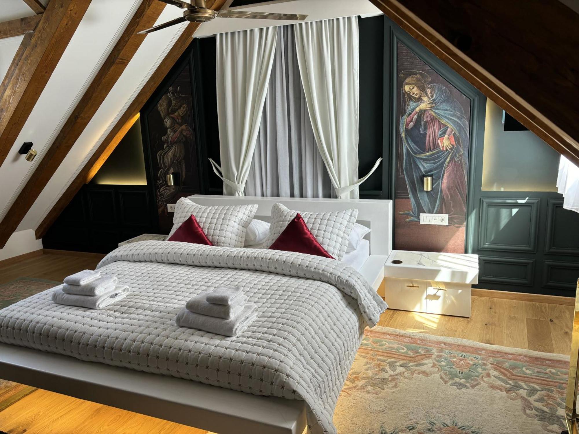 Kazin Supreme Hotel Kotor Buitenkant foto